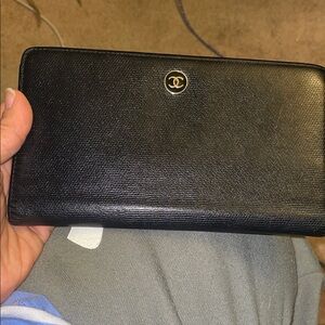 CHANEL Classic Black Leather Bi fold Wallet
